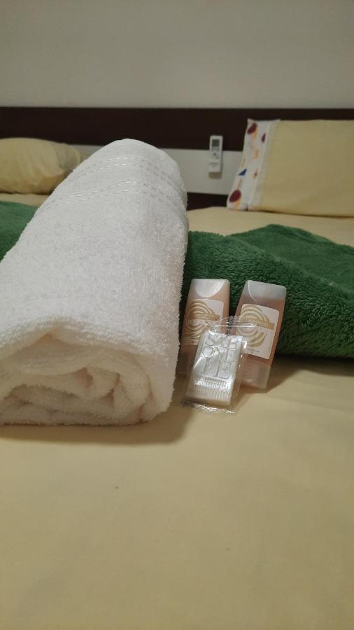 Apartamento Mobiliado No Centro De パウロ・アフォンソ エクステリア 写真