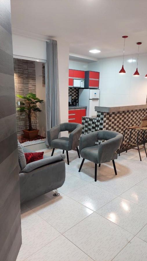 Apartamento Mobiliado No Centro De パウロ・アフォンソ エクステリア 写真