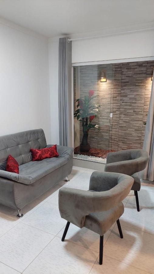 Apartamento Mobiliado No Centro De パウロ・アフォンソ エクステリア 写真