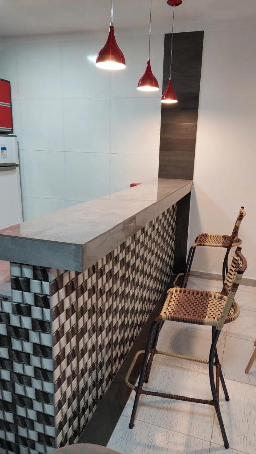 Apartamento Mobiliado No Centro De パウロ・アフォンソ エクステリア 写真